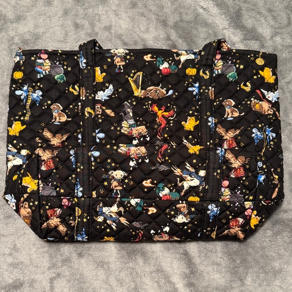 Vera Bradley Small Vera Bag, Harry Potter - Picture 4 of 4